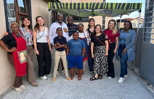 ResiRest: únete a una familia local en su mesa en Ciudad del Cabo - Foto 2